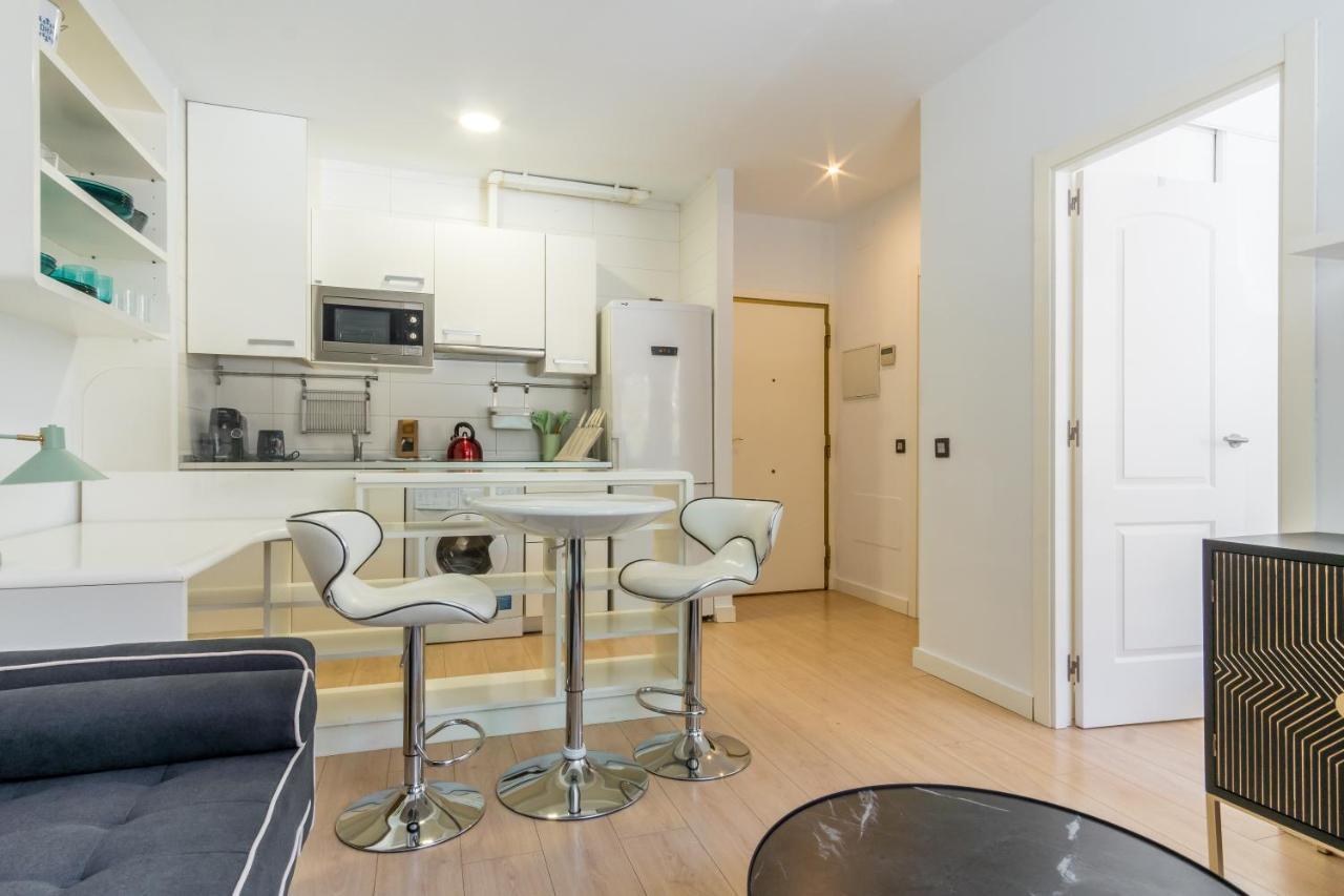 Bright Modern -1Bedroom 1Bath -Cuatro Caminos Madrid Ngoại thất bức ảnh