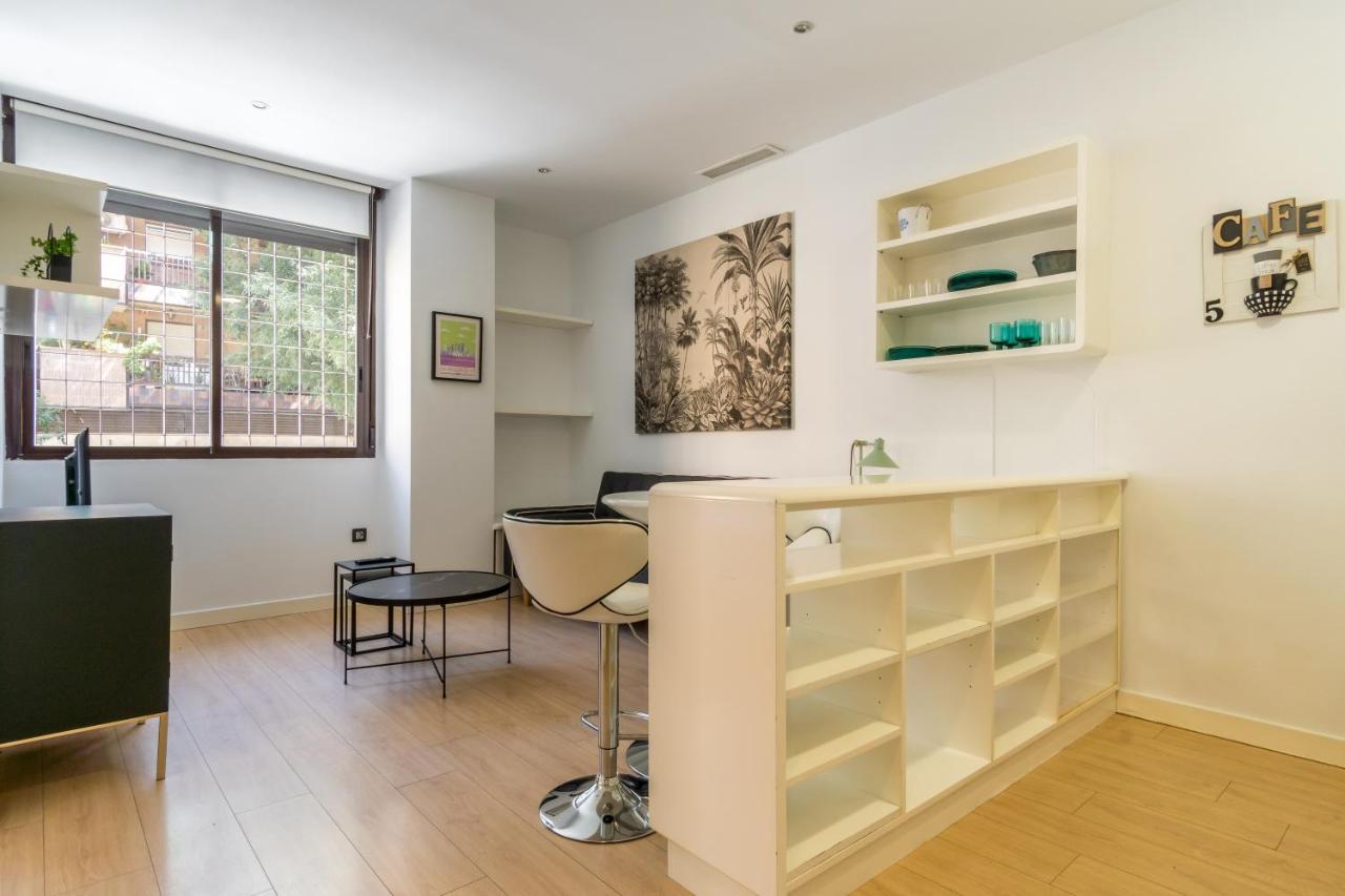 Bright Modern -1Bedroom 1Bath -Cuatro Caminos Madrid Ngoại thất bức ảnh