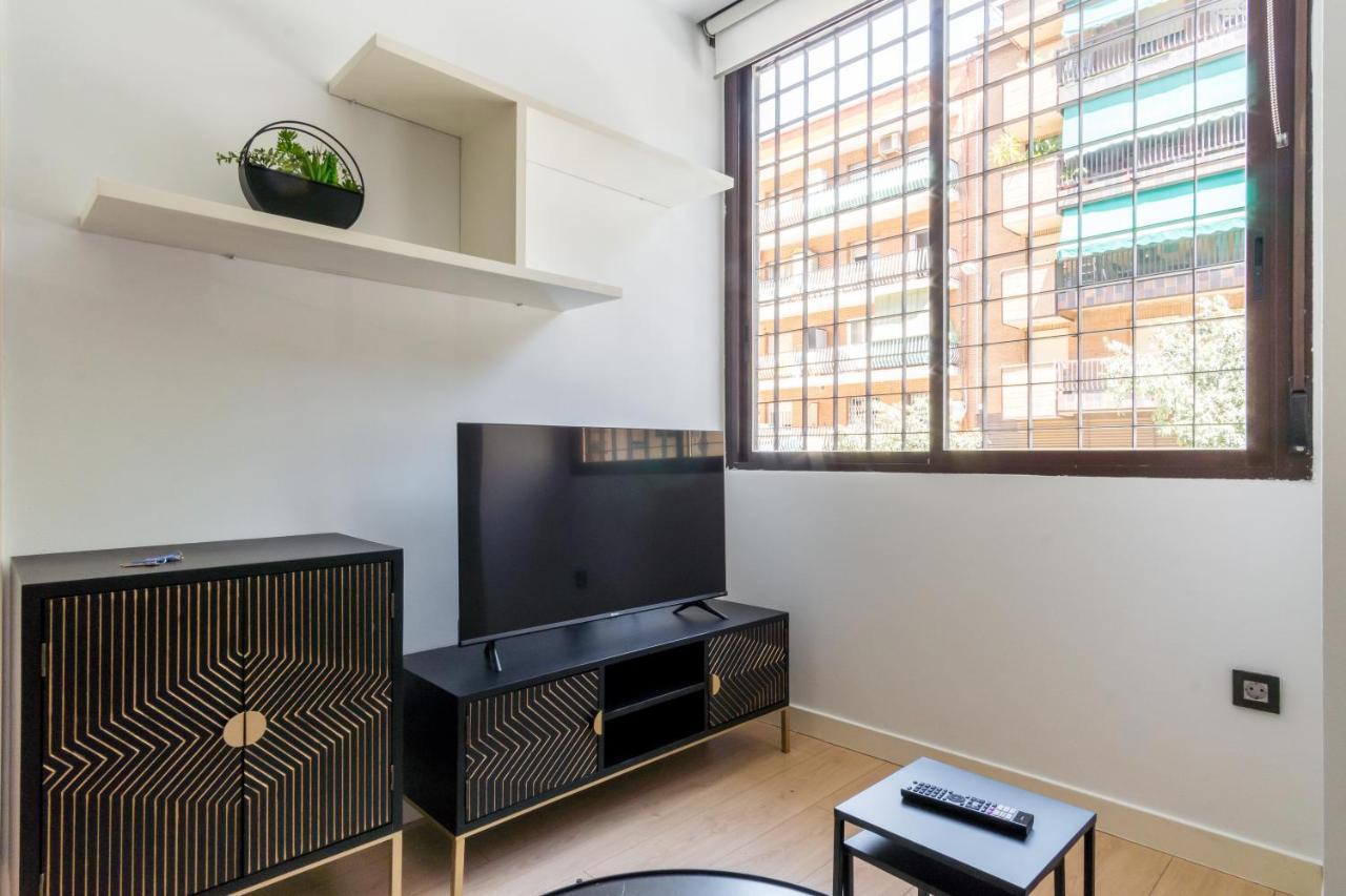 Bright Modern -1Bedroom 1Bath -Cuatro Caminos Madrid Ngoại thất bức ảnh
